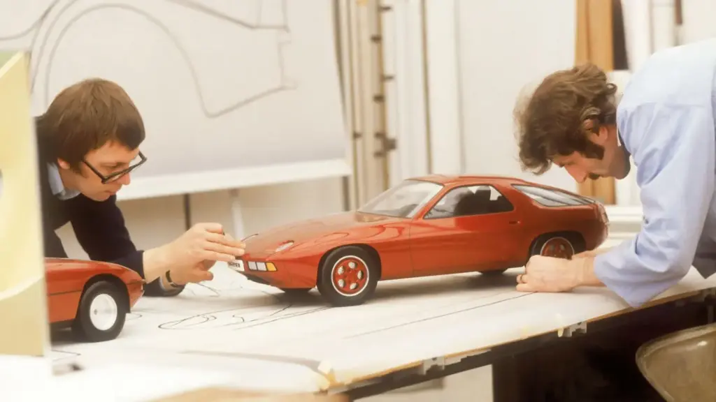Porsche 924: El primer transaxle que llegó para poner un punto y seguido en la casa alemana 7 Motor16 2026 Porsche 924 historia 11 Motor16