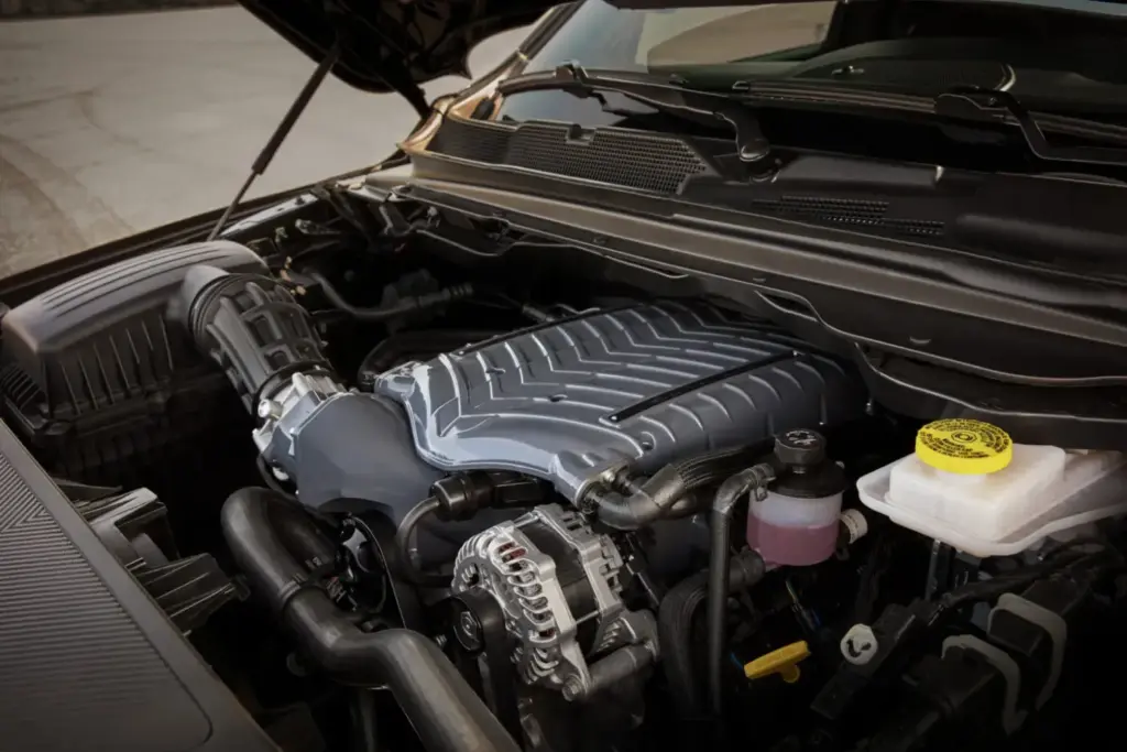 Esta es la clave para llevar tu RAM 1500 hasta los 915 CV de potencia sin perder la garantía 10 Motor16 2026 Ram 1500 Rumble Bee Direct Connection 8 Motor16