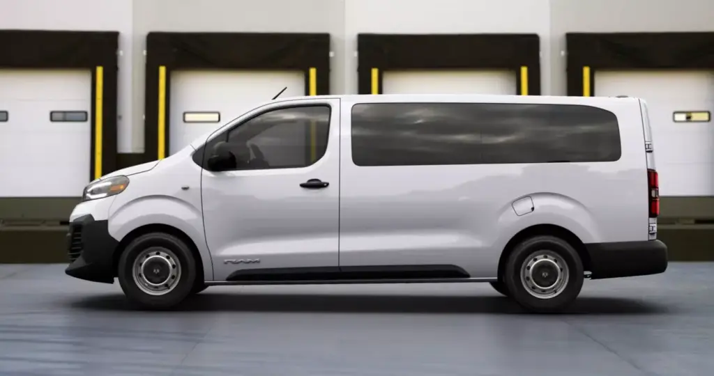 RAM ProMaster City: La mejor manera de exprimir una furgoneta que parece incombustible 12 Motor16 2026 Ram ProMaster City 12 Motor16
