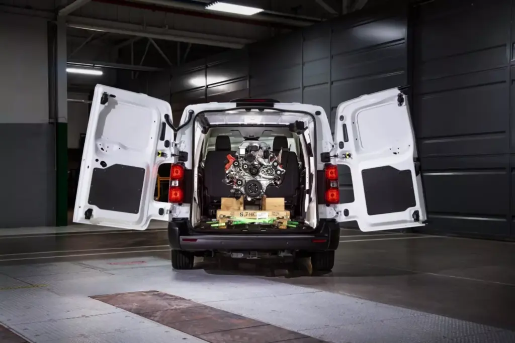 RAM ProMaster City: La mejor manera de exprimir una furgoneta que parece incombustible 19 Motor16 2026 Ram ProMaster City 18 Motor16