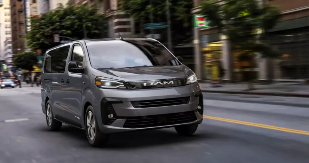 RAM ProMaster City: La mejor manera de exprimir una furgoneta que parece incombustible 7 Motor16 2026 Ram ProMaster City 6 Motor16