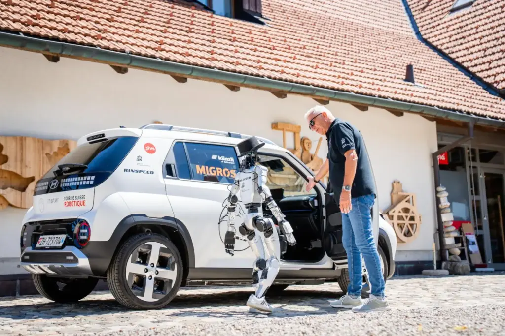2026 Rinspeed Gigi Tour Robotica 1 Motor16