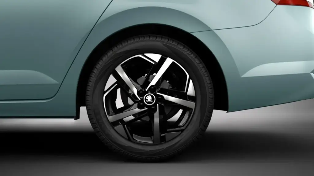 Škoda Slavia: El Octavia en miniatura se actualiza para seguir en forma 12 Motor16 2026 Skoda Slavia India 23 Motor16