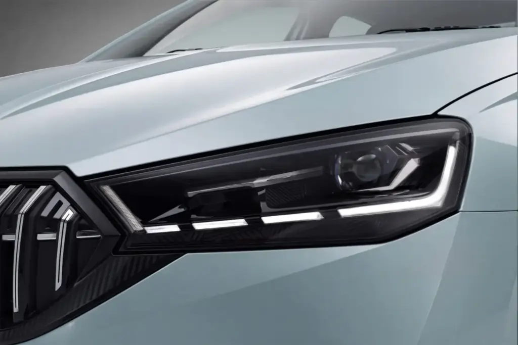 Škoda Slavia: El Octavia en miniatura se actualiza para seguir en forma 10 Motor16 2026 Skoda Slavia India 24 Motor16