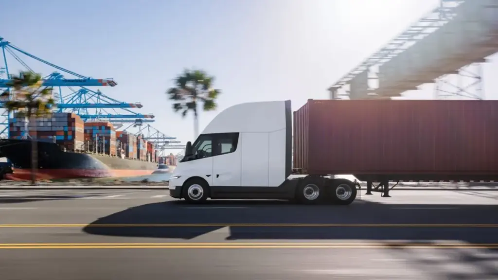 2026 Tesla Semi Europa 4 Motor16