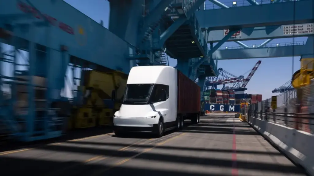 2026 Tesla Semi Europa 5 Motor16