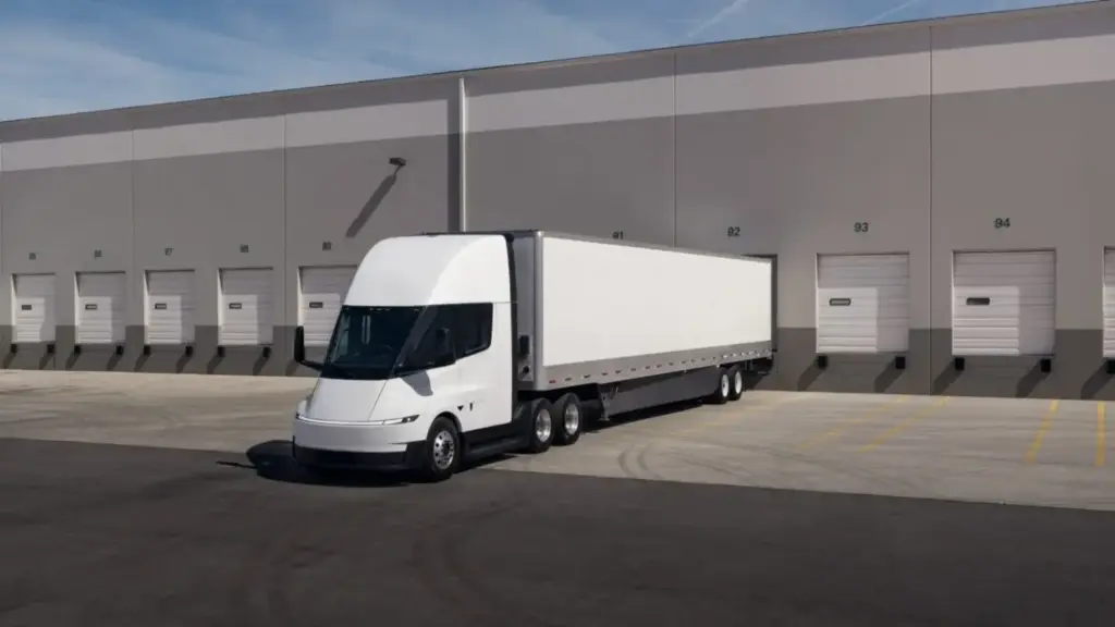 2026 Tesla Semi Europa 7 Motor16