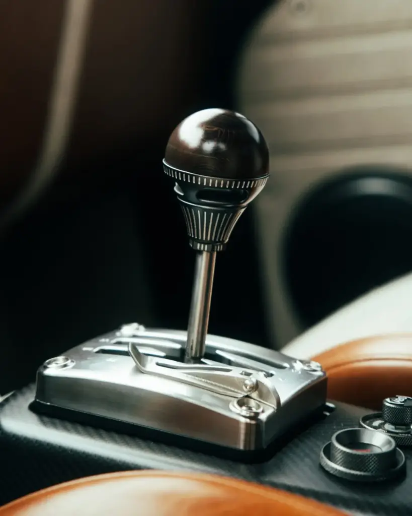 El último Totem GT Super tiene infinidad de detalles para que no te fijes en su 2.8 V6 Biturbo 21 Motor16 2026 Totem GT Super Monterey 12 Motor16