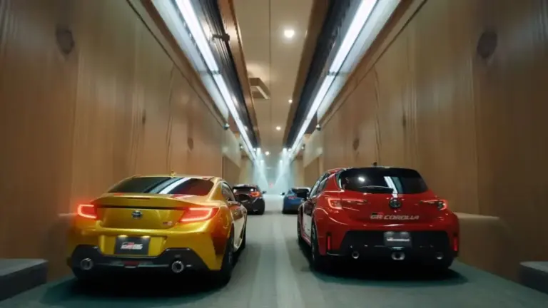 Toyota Gazoo Racing convierte la cinta de sushi en una pista de carreras