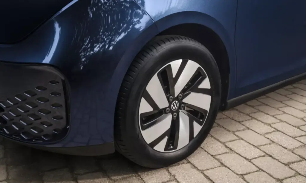 2026 Volkswagen ID Buzz Cargo 19 Motor16