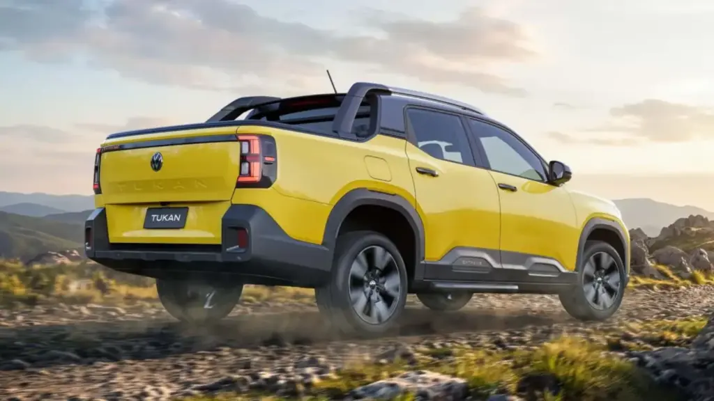 Tukan: El nuevo pick-up de Volkswagen para Sudamérica tiene alma de SUV 3 Motor16 2026 Volkswagen Tukan. Imagen trasera.
