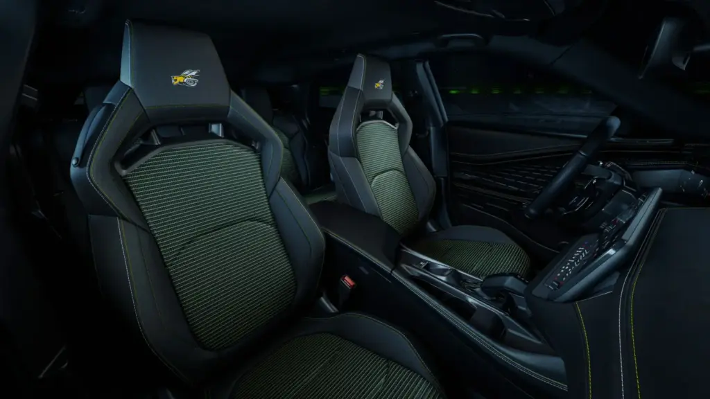 2026 dodge charger super bee 10 Motor16