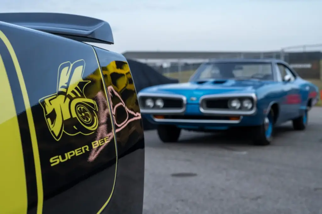 2026 dodge charger super bee 20 Motor16