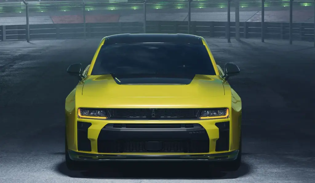 2026 dodge charger super bee 5 Motor16