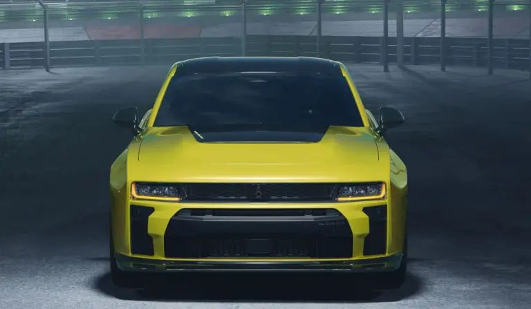 Dodge Charger Super Bee: Con seis cilindros es más que suficiente. O no