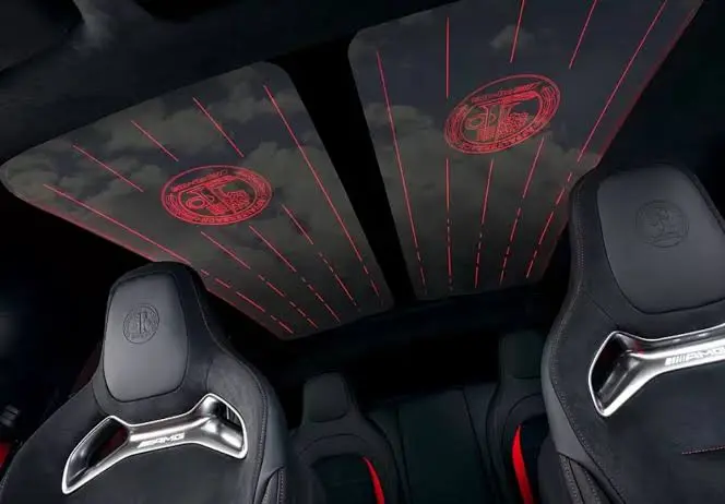 El SUV eléctrico con 1.169 CV de Mercedes-AMG está a punto de caramelo 1 Motor16 2026 Mercedes-AMG GT SUV. Teaser. Imagen interior.