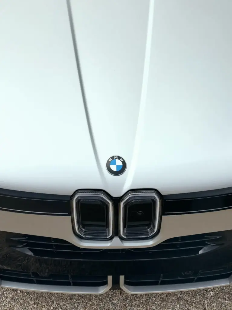 El BMW X5 M que debió haber nacido hace 25 años es una realidad gracias a Kith 21 Motor16 2027 BMW X5 Kith 2 Motor16