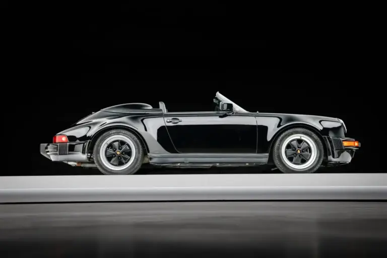 Uno de los 823 Porsche 911 Speedster 1989 para EE.UU. con 8.000 millas sale a subasta