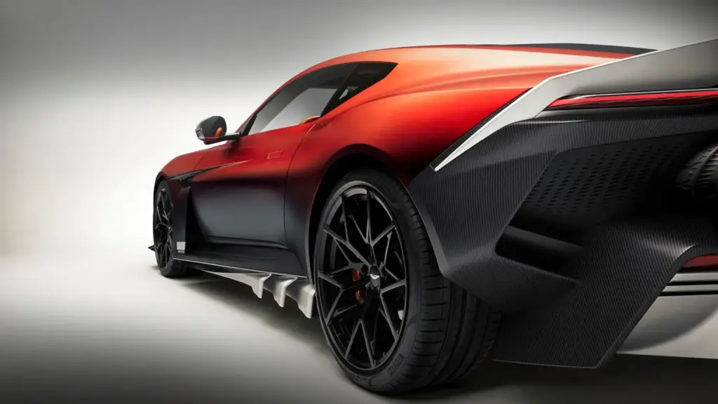 Aston Martin Valen 17 Motor16