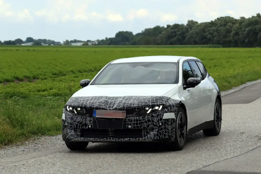 BMW I3 Touring 4 Motor16