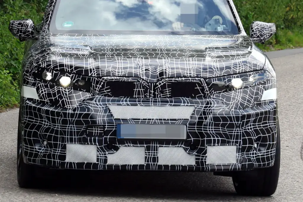 BMW X5 M electrico 2027 espia 3 Motor16