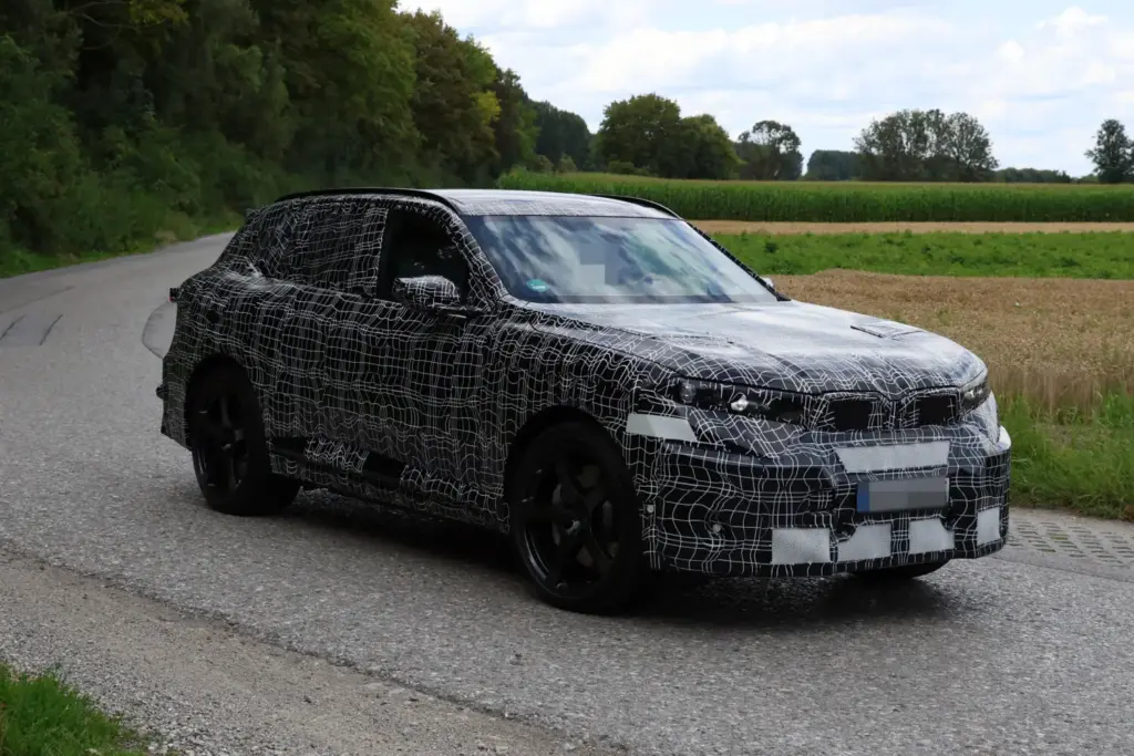 BMW X5 M electrico 2027 espia 7 Motor16
