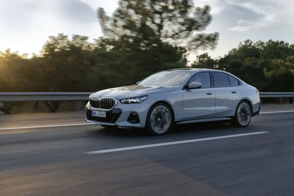 Prueba del BMW i5 eDrive40 Berlina: la otra cara eléctrica del Serie 5 16 Motor16 BMW i5 eDrive40 Berlina prueba 13 Motor16