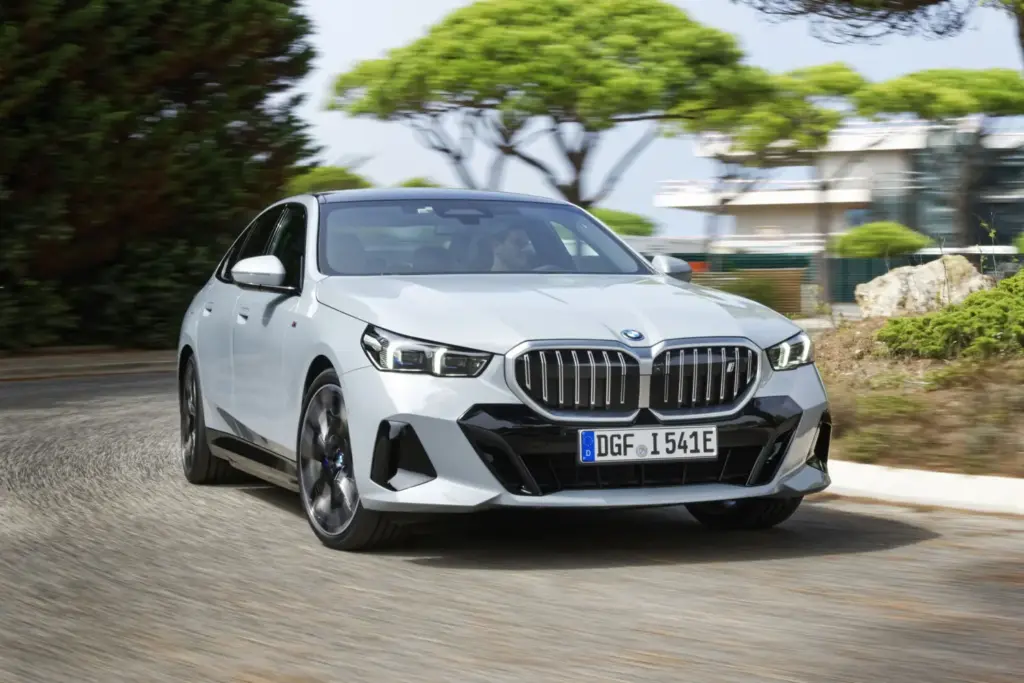 Prueba del BMW i5 eDrive40 Berlina: la otra cara eléctrica del Serie 5 26 Motor16 BMW i5 eDrive40 Berlina prueba 23 Motor16