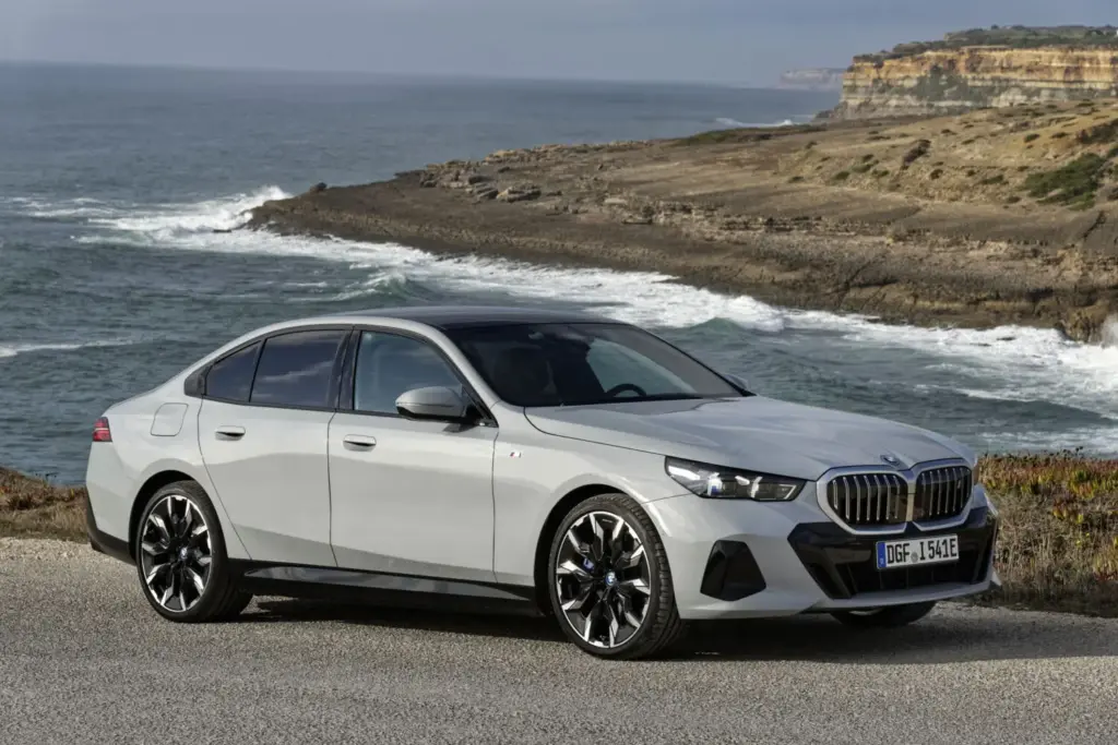 Prueba del BMW i5 eDrive40 Berlina: la otra cara eléctrica del Serie 5 28 Motor16 BMW i5 eDrive40 Berlina prueba 25 Motor16