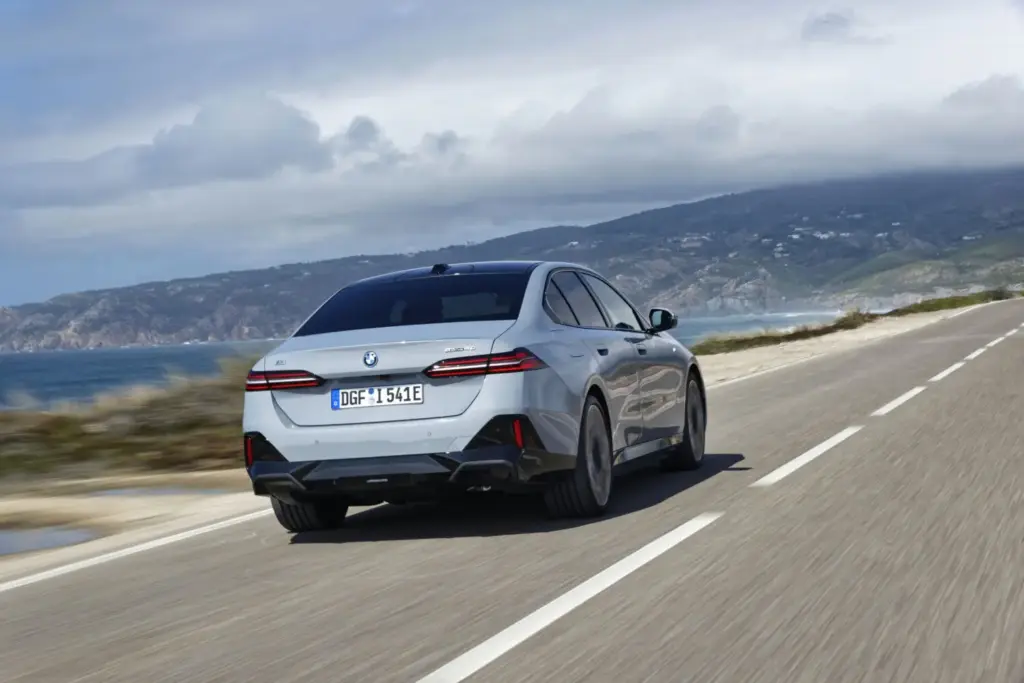 Prueba del BMW i5 eDrive40 Berlina: la otra cara eléctrica del Serie 5 6 Motor16 BMW i5 eDrive40 Berlina prueba 3 Motor16