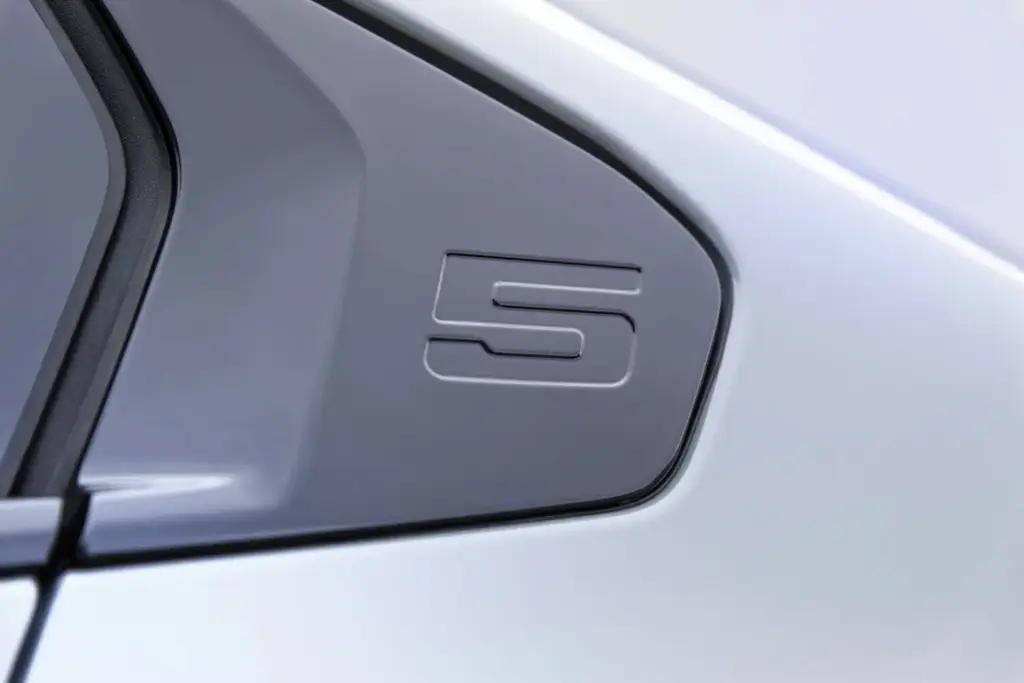 Prueba del BMW i5 eDrive40 Berlina: la otra cara eléctrica del Serie 5 45 Motor16 BMW i5 eDrive40 Berlina prueba 42 Motor16