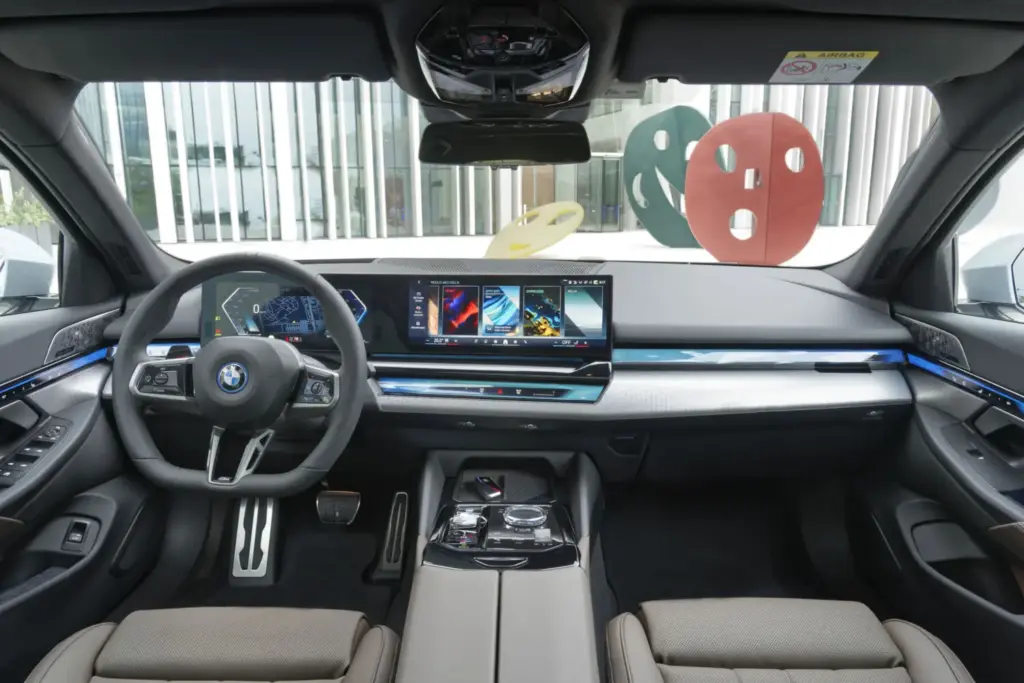 Prueba del BMW i5 eDrive40 Berlina: la otra cara eléctrica del Serie 5 46 Motor16 BMW i5 eDrive40 Berlina prueba 43 Motor16