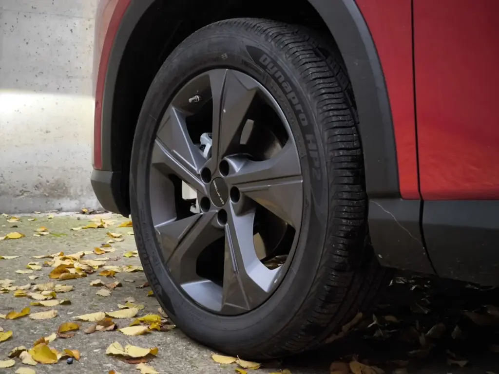 Prueba del Baic X55: SUV familiar bien equipado, con etiqueta C