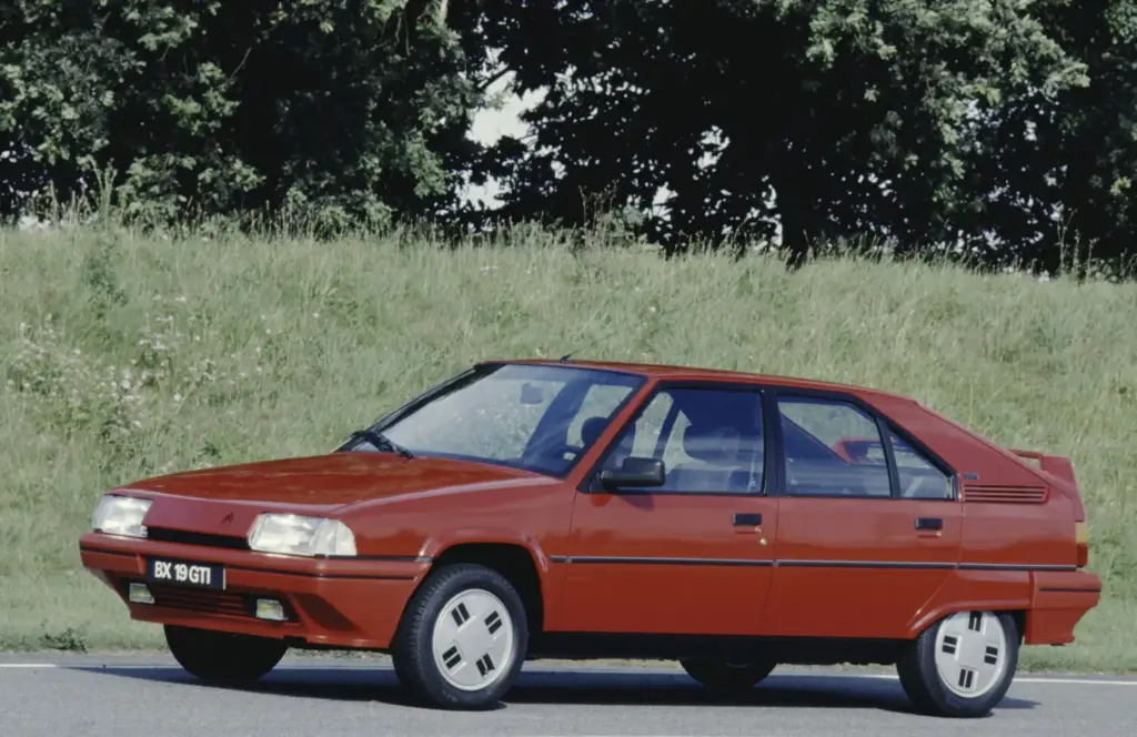 Citroën BX GTi: el 'rápido' de Galicia cumple 40 años 6 Motor16 CITROEN BX GTI 40 ANOS 2 Motor16
