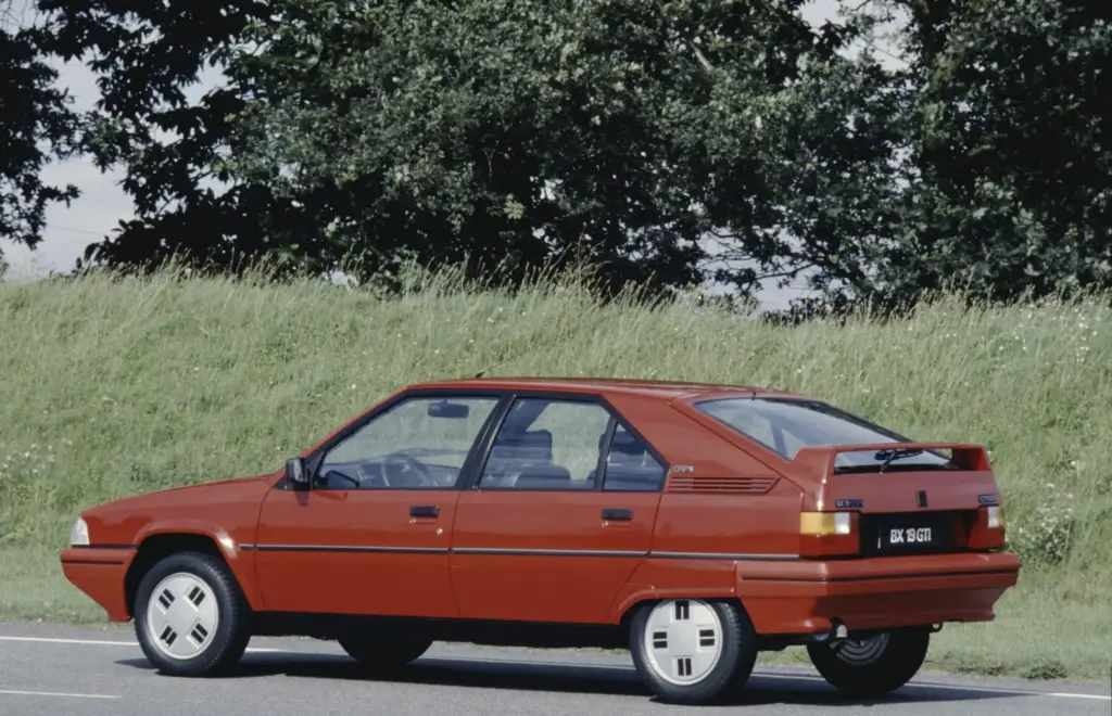 Citroën BX GTi: el 'rápido' de Galicia cumple 40 años 8 Motor16 CITROEN BX GTI 40 ANOS 4 Motor16
