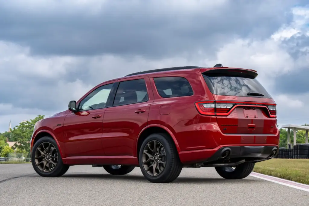 Dodge Turns Up Customization and Color at Roadkill Nights With Durango RT 392 Smokescreen Concept 7 Motor16