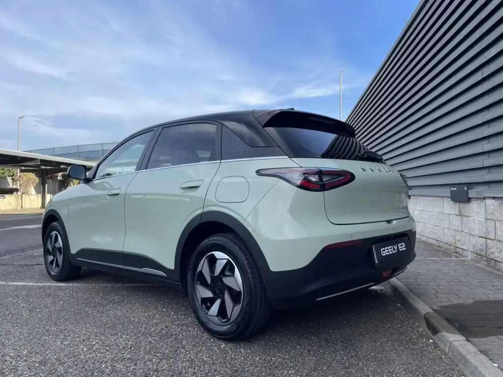 Primer contacto con el Geely E2: el coche más vendido de China a la conquista de Europa 10 Motor16 GEELY E2 5 Motor16