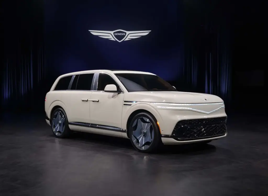 Genesis presenta el GV90: un enorme buque insignia eléctrico casi único en el mercado 16 Motor16 GENESIS GV90 13 Motor16