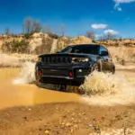 El Jeep Grand Cherokee 2027 promete más capacidad offroad… pero no lo verás en España