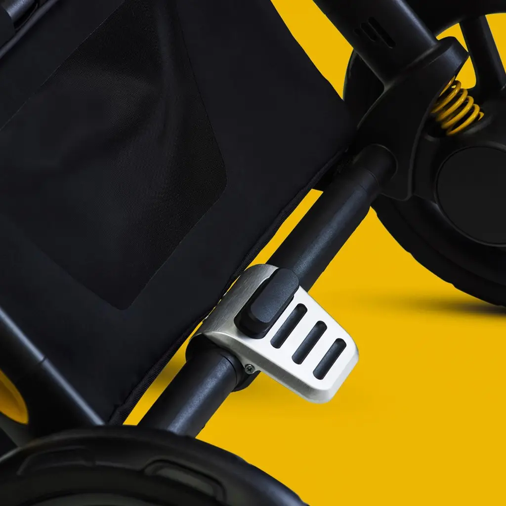 Lamborghini estrena su modelo más exclusivo: solo 500 unidades y un tono amarillo que marca la diferencia 7 Motor16 LAMBORGHINI Reef AL Giallo BEBEE6 Motor16