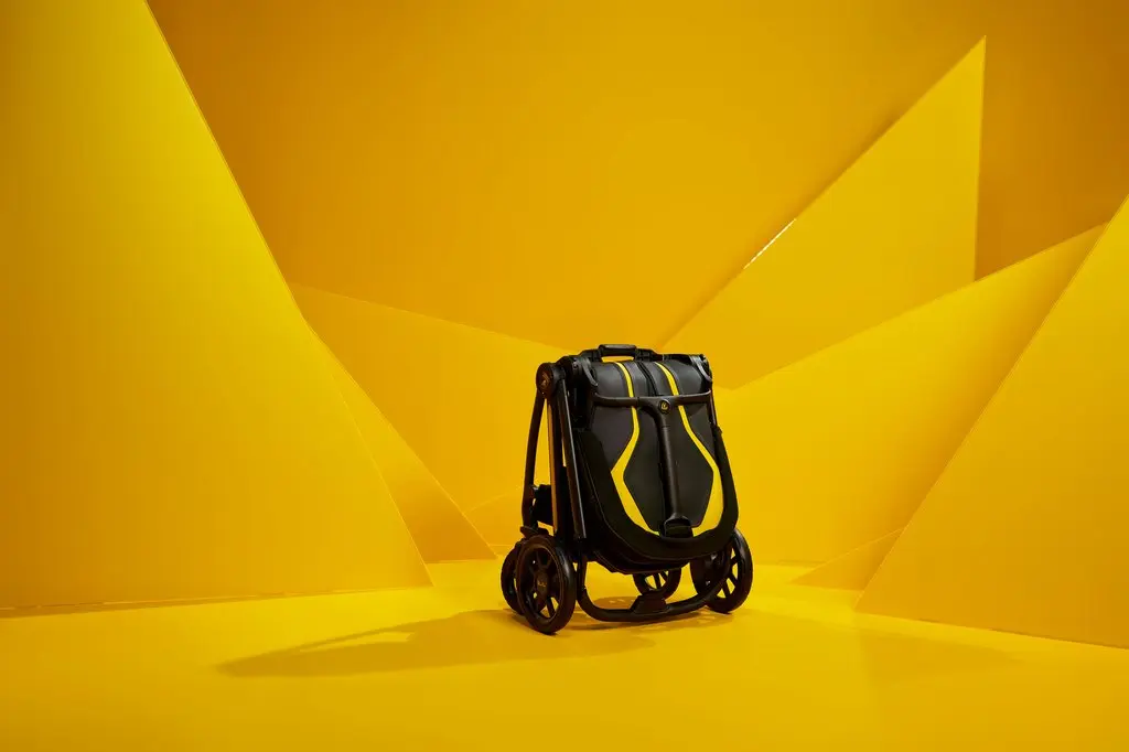 Lamborghini estrena su modelo más exclusivo: solo 500 unidades y un tono amarillo que marca la diferencia 9 Motor16 LAMBORGHINI Reef AL Giallo BEBEE9 Motor16