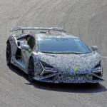 Lamborghini Revuelto SV: el V12 híbrido más radical de Sant’Agata, cada vez más cerca
