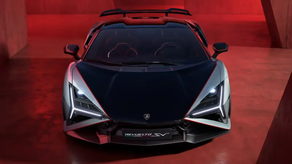 Lamborghini Revuelto SV 9 Motor16