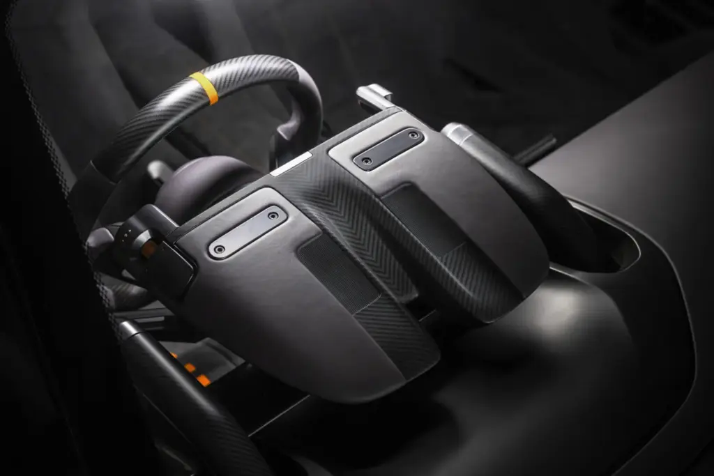 McLaren McL 6GT: el superdeportivo manual que recupera el sueño inacabado de Bruce McLaren 3 Motor16 McLaren McL 6GT 3 Motor16