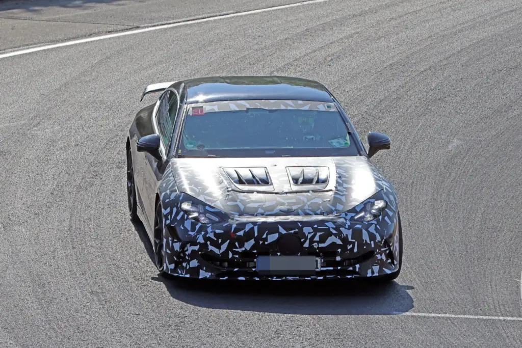 Mercedes AMG GT 4 puertas 2027 2 Motor16