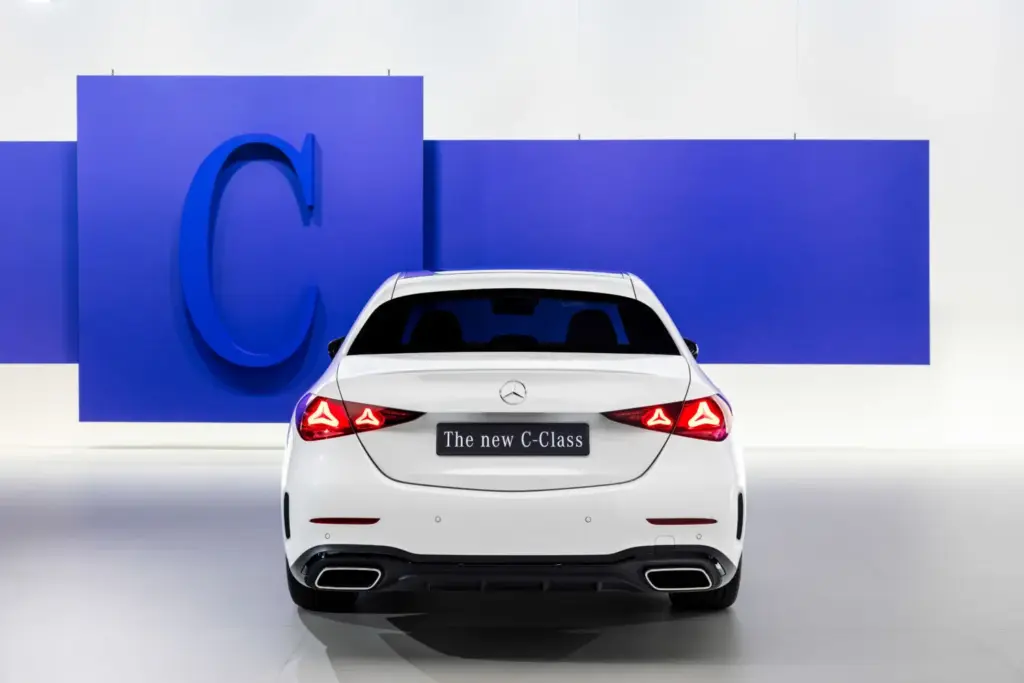 Nuevo Mercedes-Benz Clase C 2027: la actualización tecnológica más profunda de su historia 22 Motor16 Mercedes Clase C 2027 19 Motor16