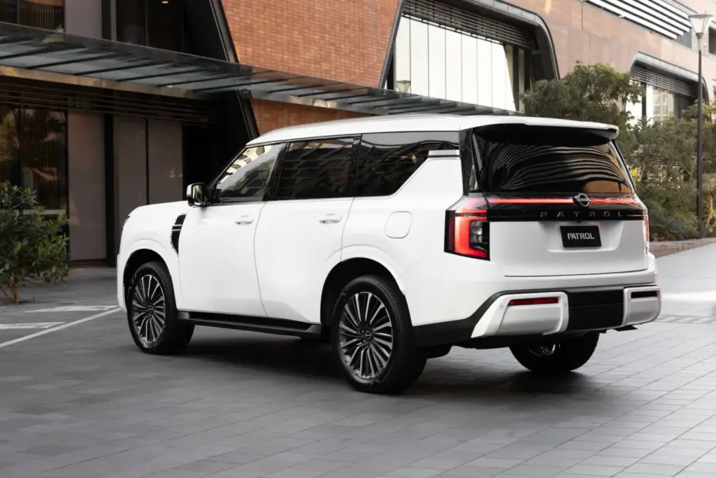 Nissan Patrol Y63: así es el nuevo 4x4 con motor V6 biturbo que inicia una nueva etapa 17 Motor16 Nissan Patrol 13 Motor16