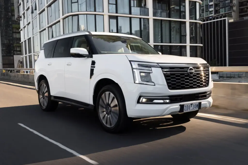 Nissan Patrol Y63: así es el nuevo 4x4 con motor V6 biturbo que inicia una nueva etapa 18 Motor16 Nissan Patrol 14 Motor16