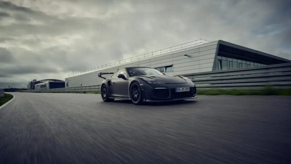 Porsche 911 Flachbau RS 30 Motor16