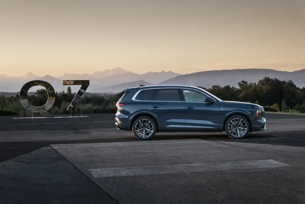 Primera prueba del nuevo Audi Q7: Más en todo 8 Motor16 Q7 1004 Motor16